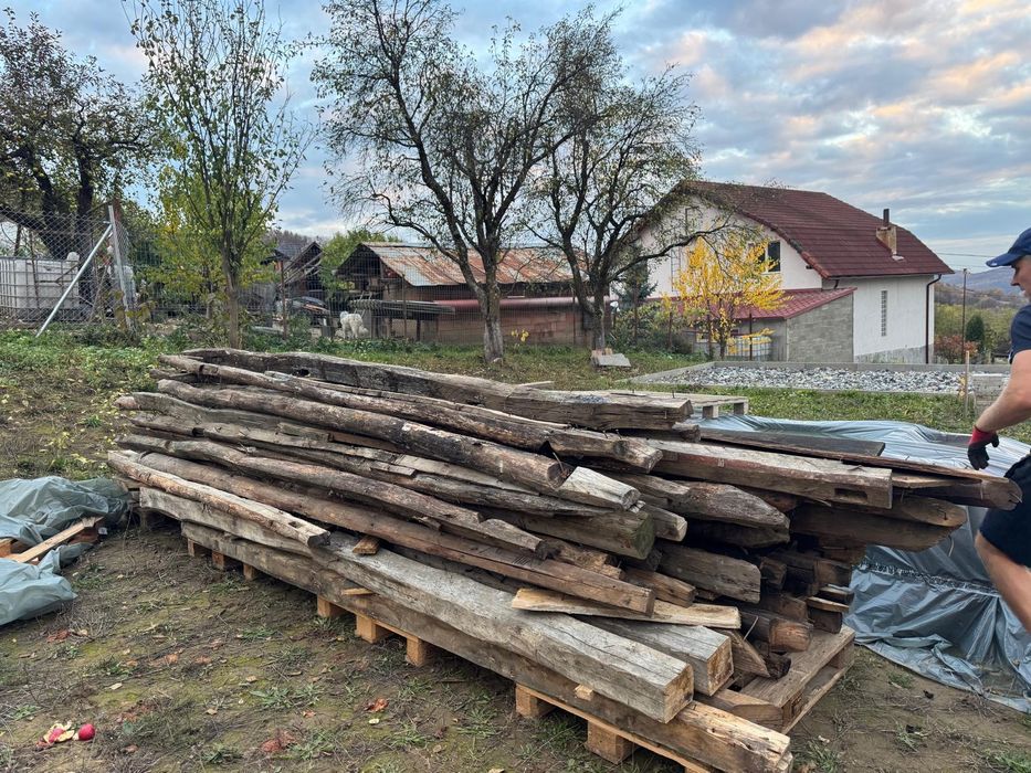 Lemn vechi din demolari