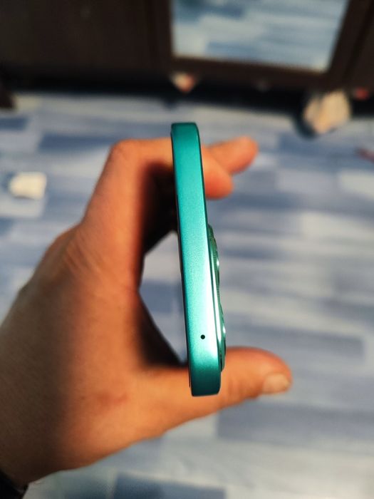 Honor x8c   8+8ram/256gb