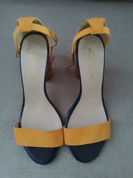 Sandale elegante din piele întoarsă