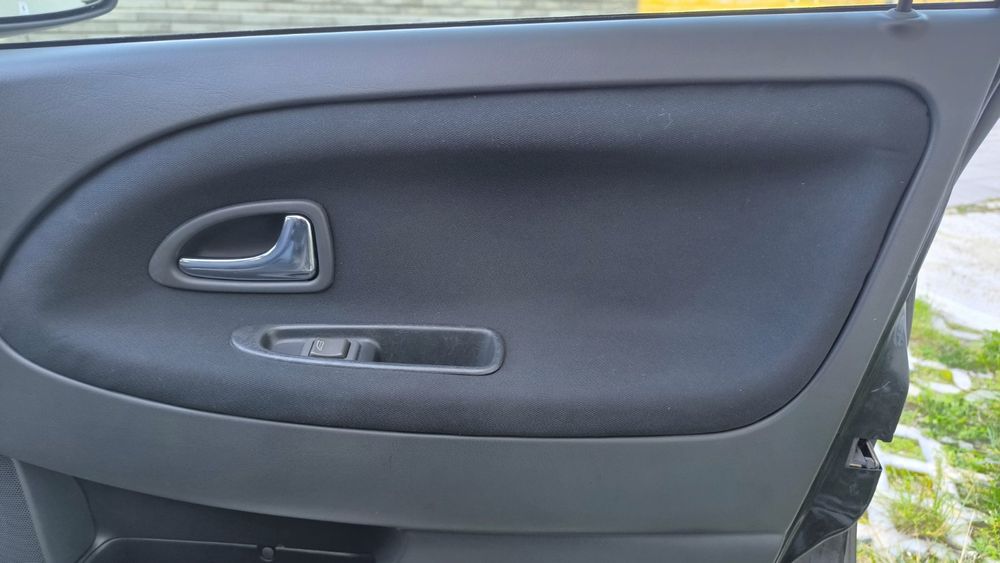 Тапициране на тавани/колонки