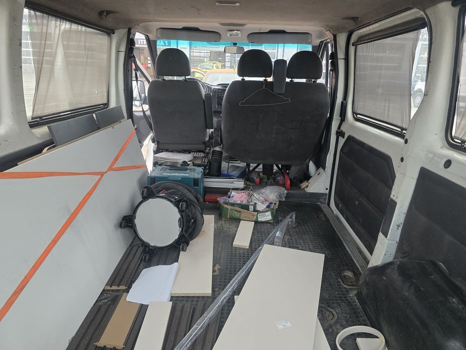 Vand Ford Transit, autoturism in acte 5+1, 2003