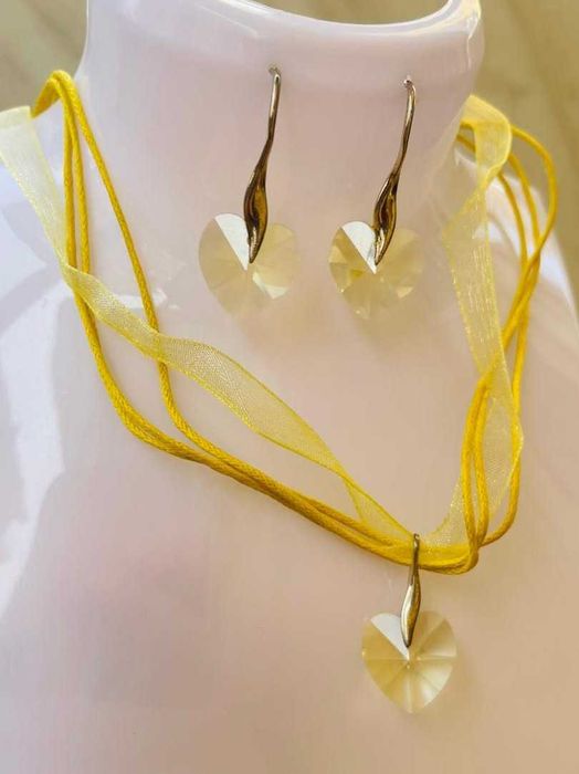 Set cercei si pandantiv Swarovski, pandantiv inima light topaz si accesorii din argint 925