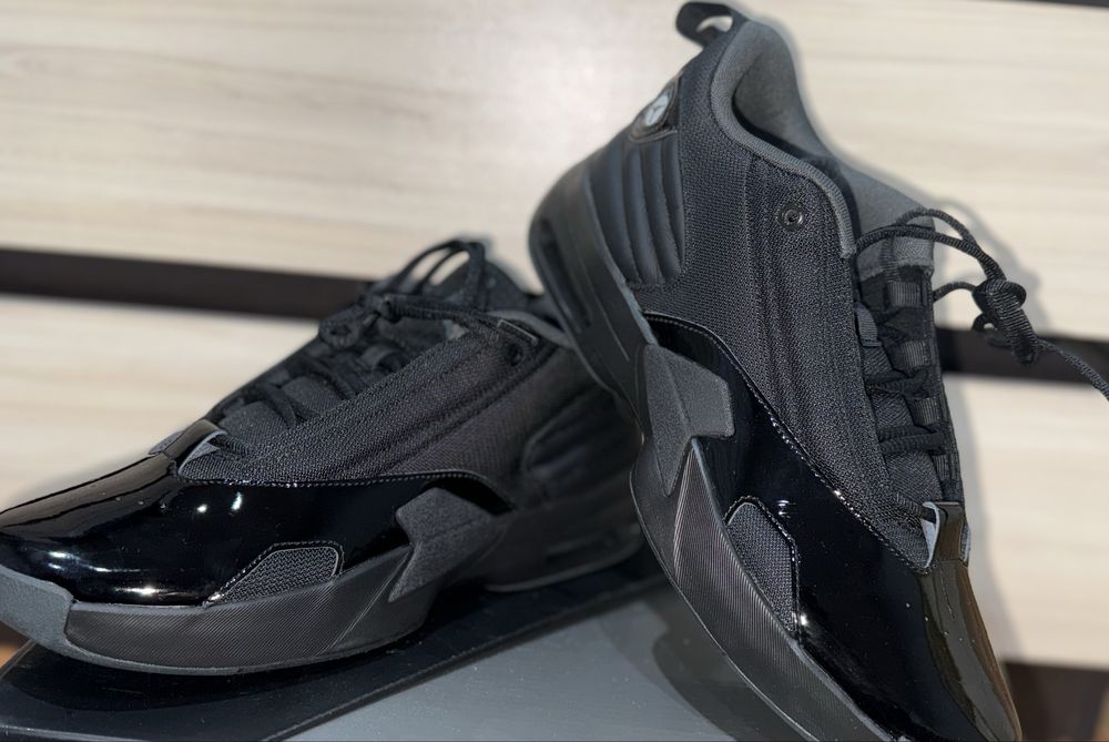 Nike Jordan Max Aura 6