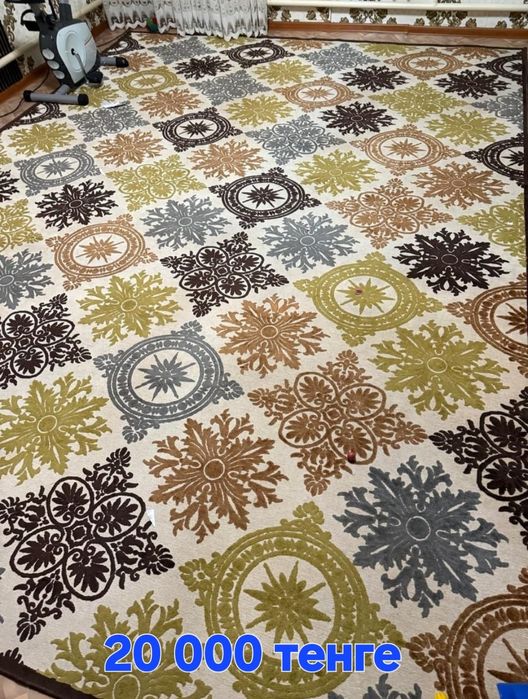 Продам натуряльные ковры, разных размеров.