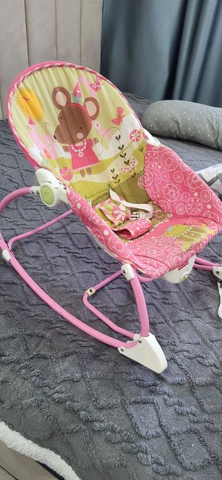 Продам детскую кресло качалку