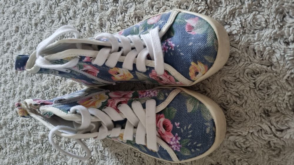 Incaltaminte fetite lelli kelly adidas