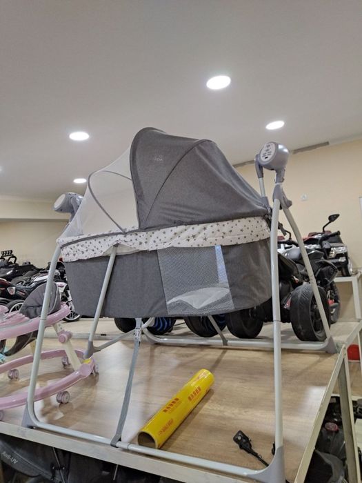 Chaqaloqlar uchun krovat (0 - 3 yoshgacha)