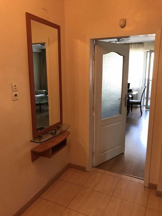 Дава се под наем Многостаен апартамент в Пловдив, Кършияка - 140 кв.м за 714 € - Снимка #10