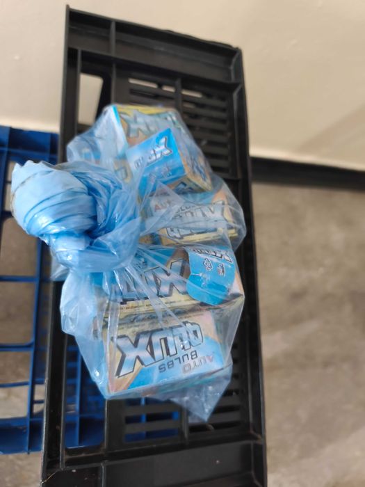 Becuri pt camioane si remorci de semnalizare