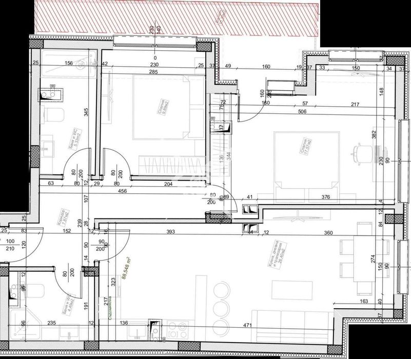 Тристаен - Център