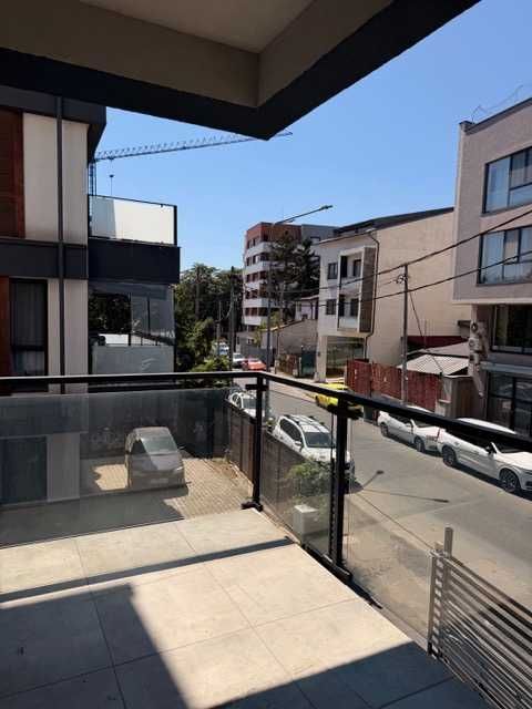 Apartament 3 camere de inchiriat-bloc nou-5'metrou Crangasi-Grozavesti-loc de parcare-terasa