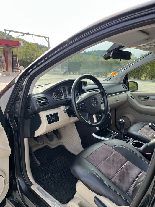 Mercedes B-Class