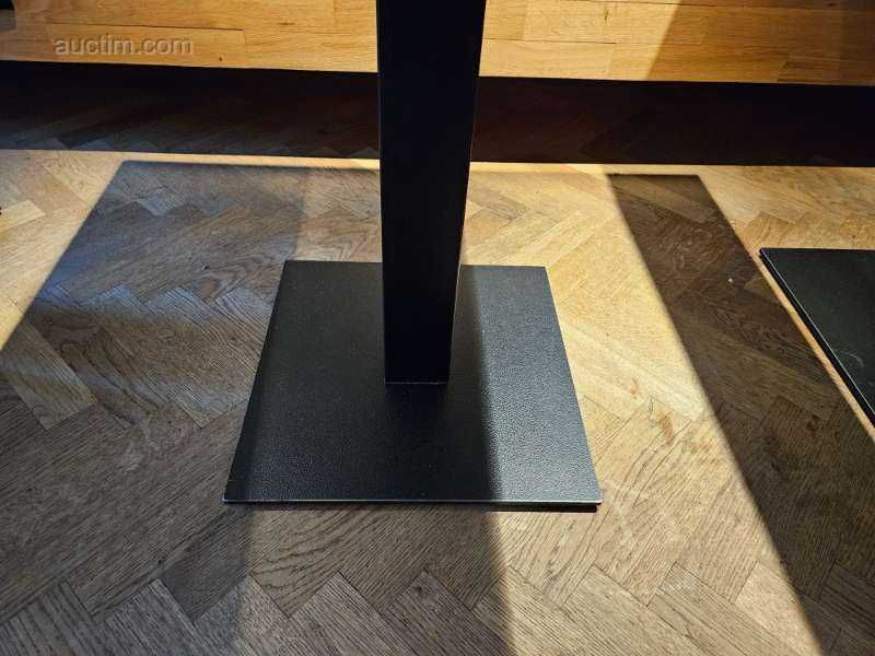 Vand mese bistro / restaurant