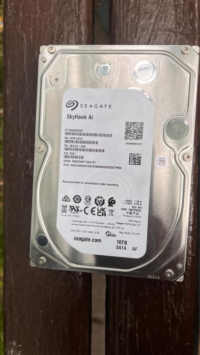 Жесткий диск Seagate 10TB
