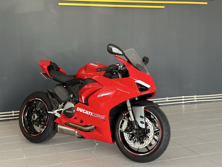 Ducati panigale v2