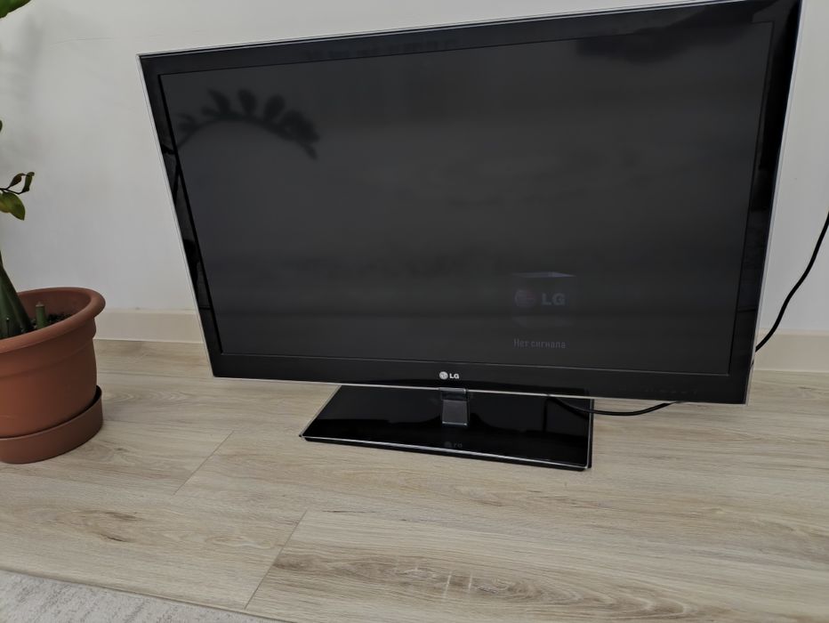 Продам телевизор