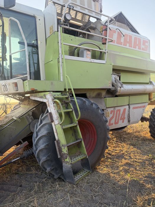 Продается комбайн Claas MEGA 204 Dominator