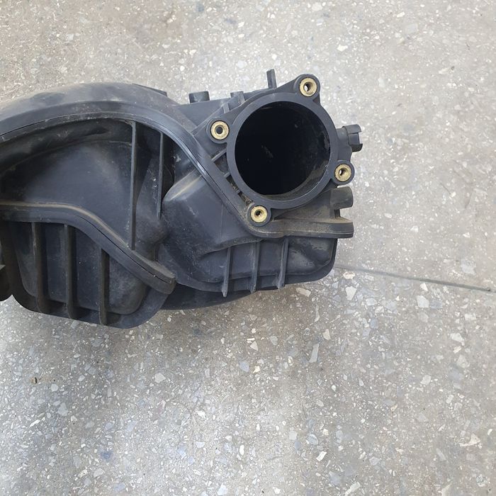 Впускной коллектор bmw e90, e91, e92, e93