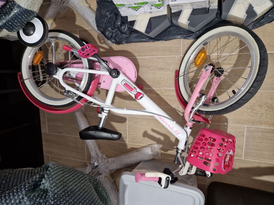 Bicicleta copii cu roți ajutătoare