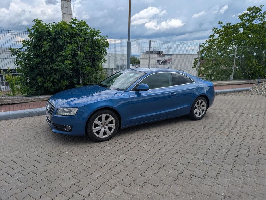 Audi A5 Coupé Proprietar de 10 ani, vehicul mentinut in stare foarte buna