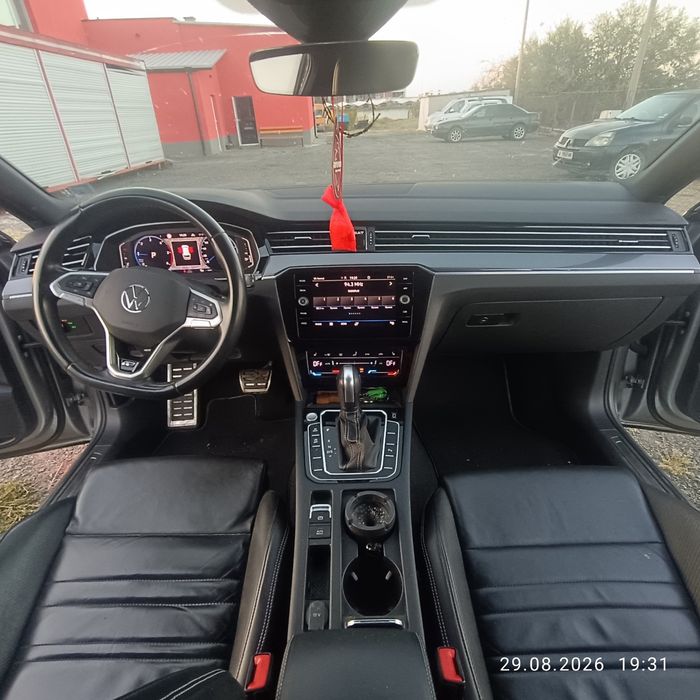 Продава/Бартер/Замяна Passat 2022г.