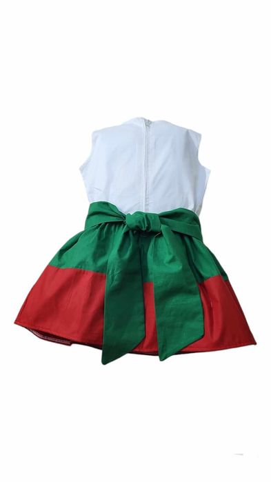 Детска рокля с фолклорни мотиви / народна носия