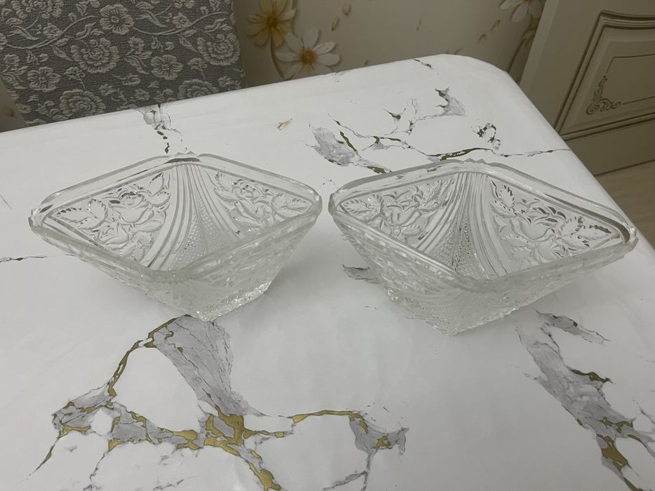 Продам хрустальный посуды