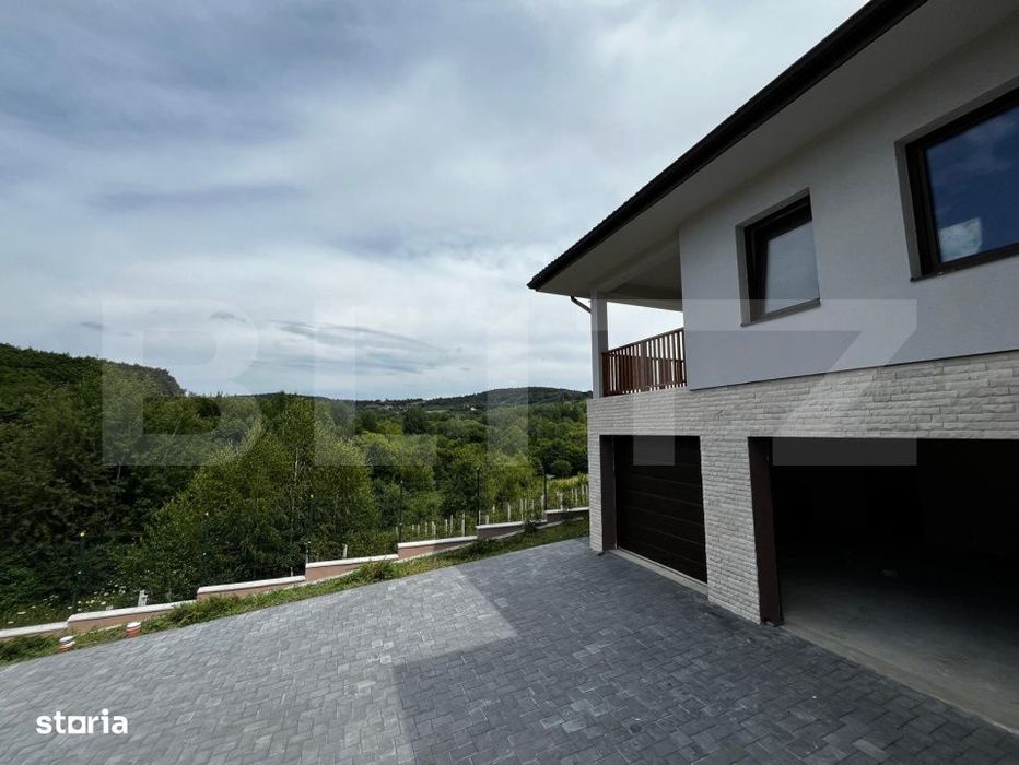Casa noua, panorama exceptionala, 250 mp, 823 mp teren
