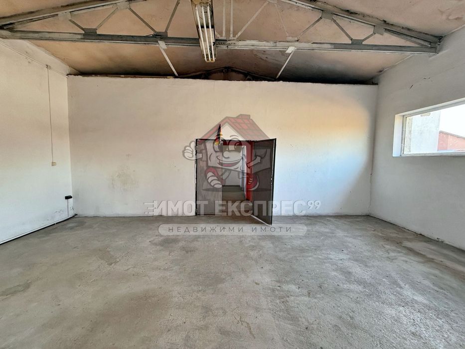 Дава се под наем Промишлена сграда в Асеновград - 388 кв.м за 765 € - Снимка #3