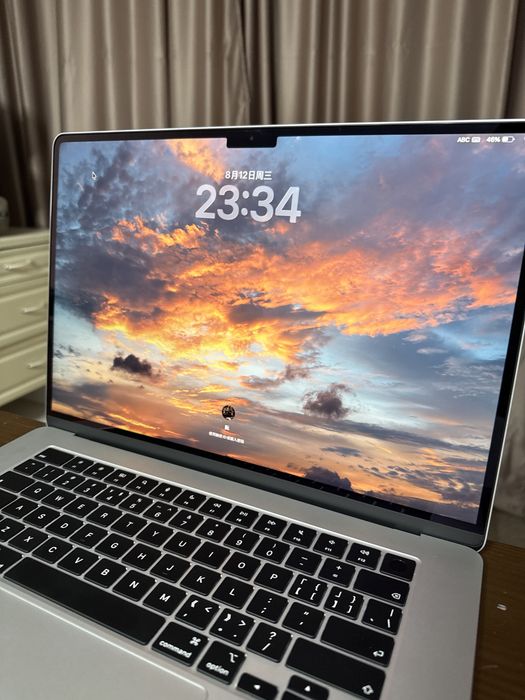 Macbook Air 15 ,m4 ,16/512