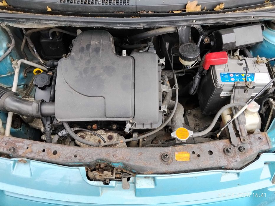 СПЕШНО Daihatsu Sirion 1.0