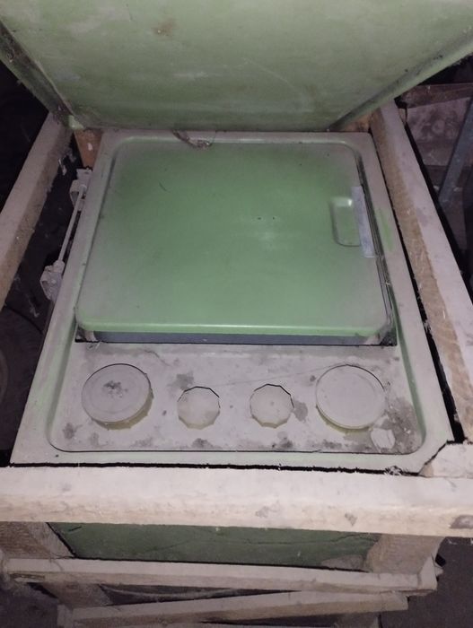 Продам солярочную печь medeo