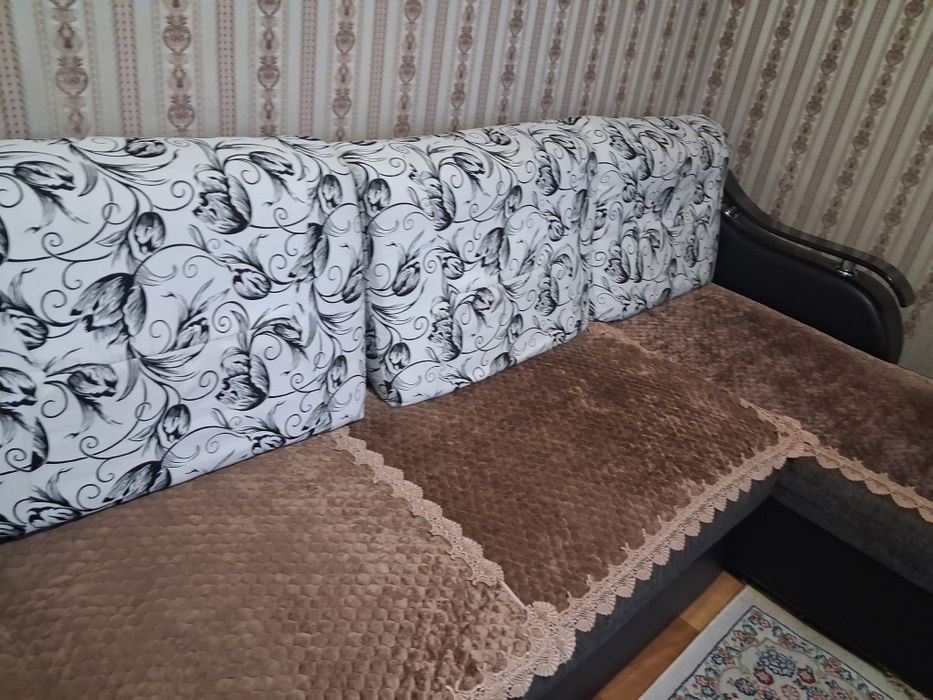 Продам диван в хорошем состоянии