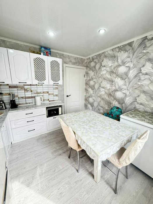 Продам 2 комнатную квартиру