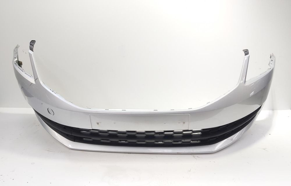 Bara fata cu grile, Skoda Octavia 3 (5E3) facelift Piesa originala