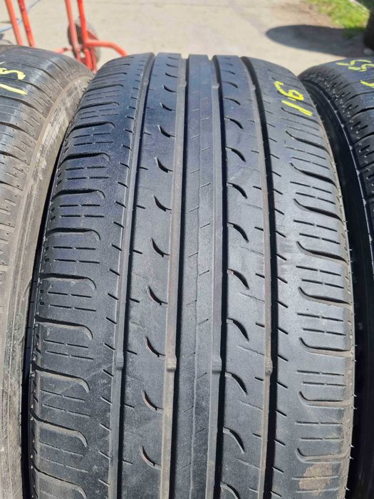 225/55 R19 • Vara • GoodYear EfficientGrip 4x4 99V | 4 buc | Pret/buc