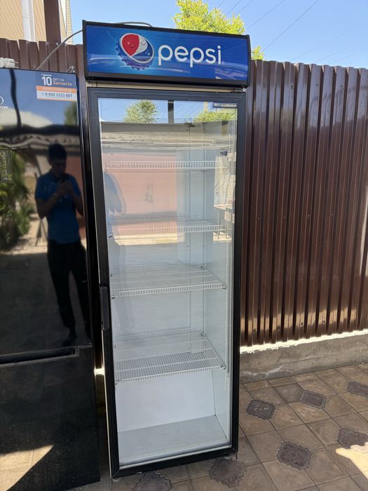 Холодильник продается