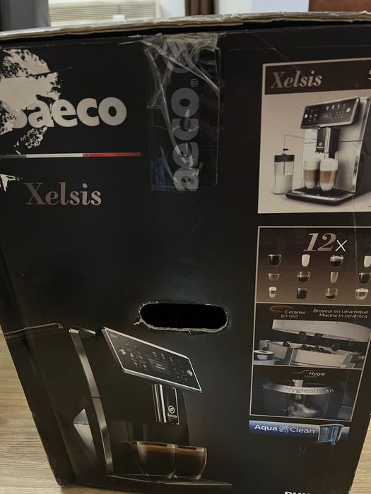 Espressor automat Saeco Xelsis SM7581