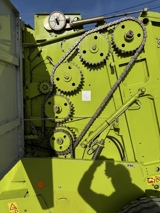 Balotiera/presa balotat/balot rotund 120/120 Claas 46