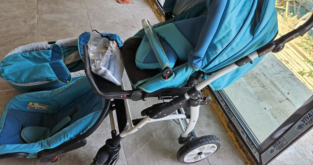 Бебешка количка 3 в 1 Gusio Carrera