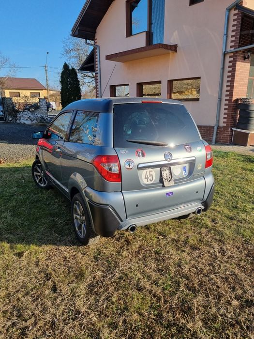 Aixam Crossover an 2013