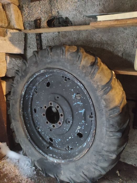 Колеса т 40 задний