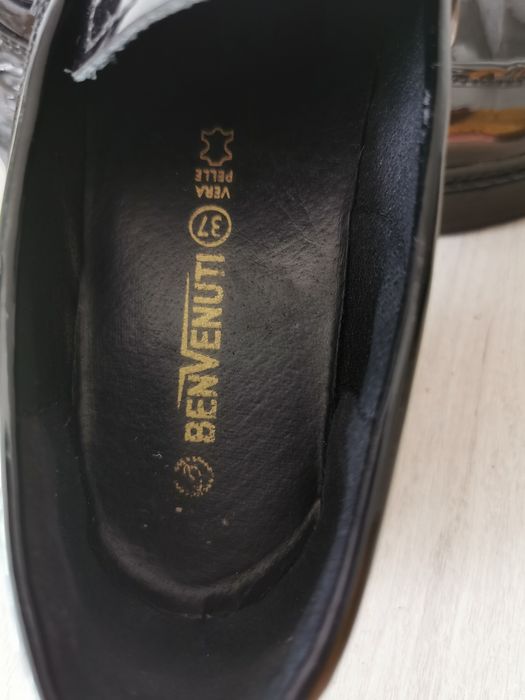 Pantofi Damă piele naturala lăcuita