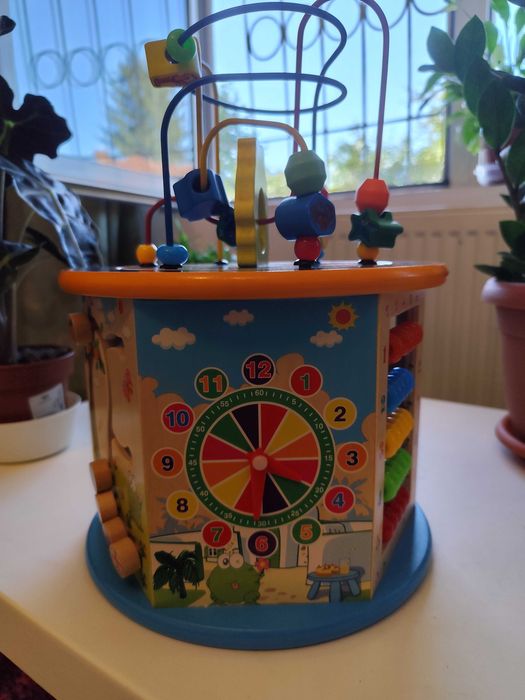 Cub activitati educative copii PROCART, 8 in 1, ceas, labirinturi, abac, forme geometrice, lemn, 1 an +, multicolor