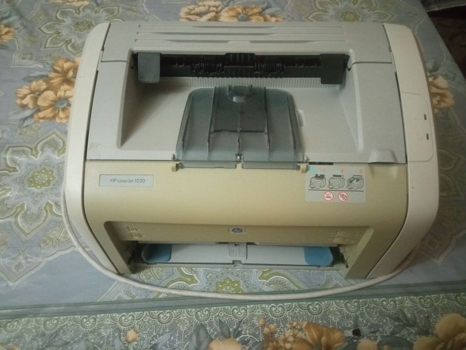 Продаётся принтер HP1020. Отличном рабочем состоянии