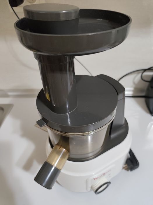 Соковыжималка Moulinex