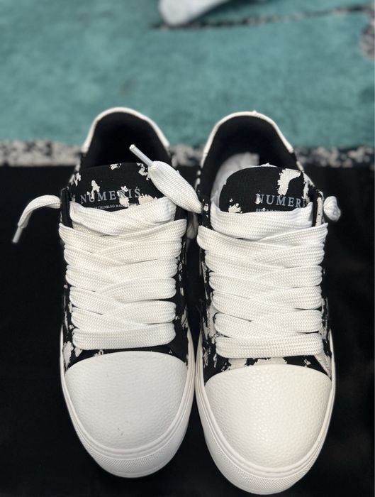 Adidasi Numeris Sneaker  vas Alb/Neg nu ru Splash – Noi – Model Premium Streetwear Numeris
