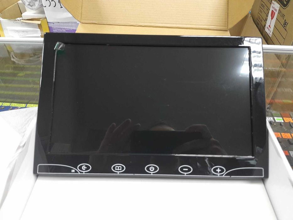 Универсален Монитор за автомобил, LCD, 600p, 12VDC, 220VAC, 10.1 Инча