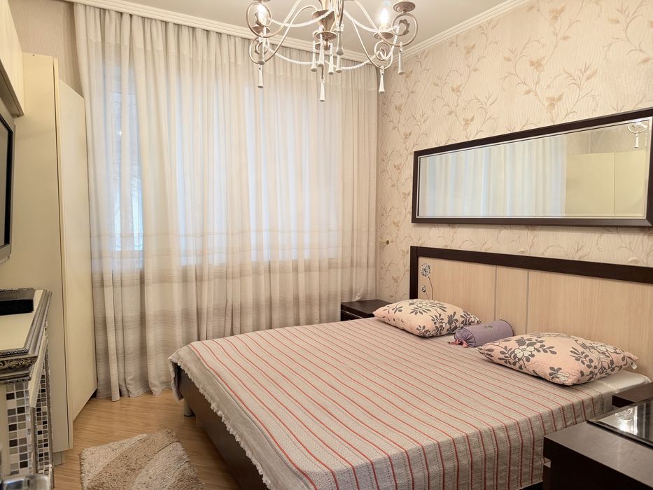 Участок 4,2 сотки.Эски Сарикул.Фасад 9 метров.