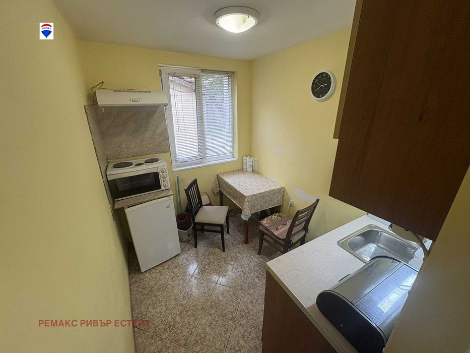 Продава се Къща в Русе, Център - 38 кв.м за 1093 €/кв.м - Снимка #1